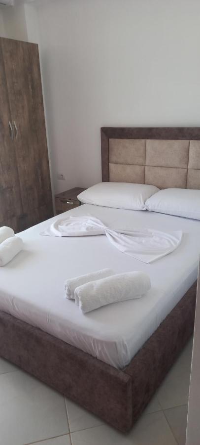 Arjan Dyli Guesthouse Ksamil Rom bilde